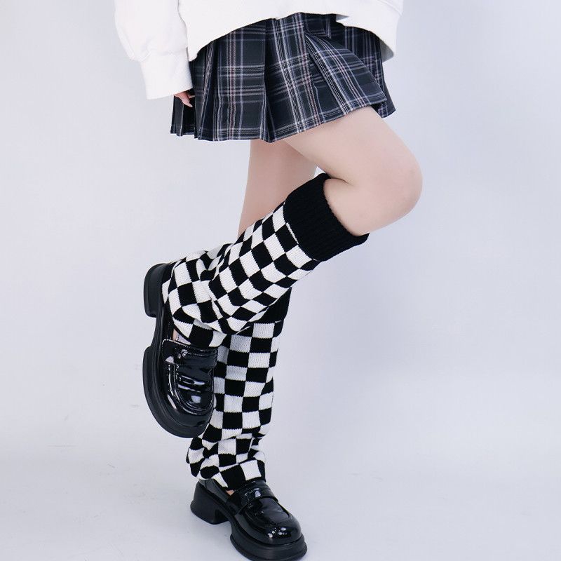 Black White Checkered Leg Warm - Boot Sock Slouchy 리뷰 및 가격