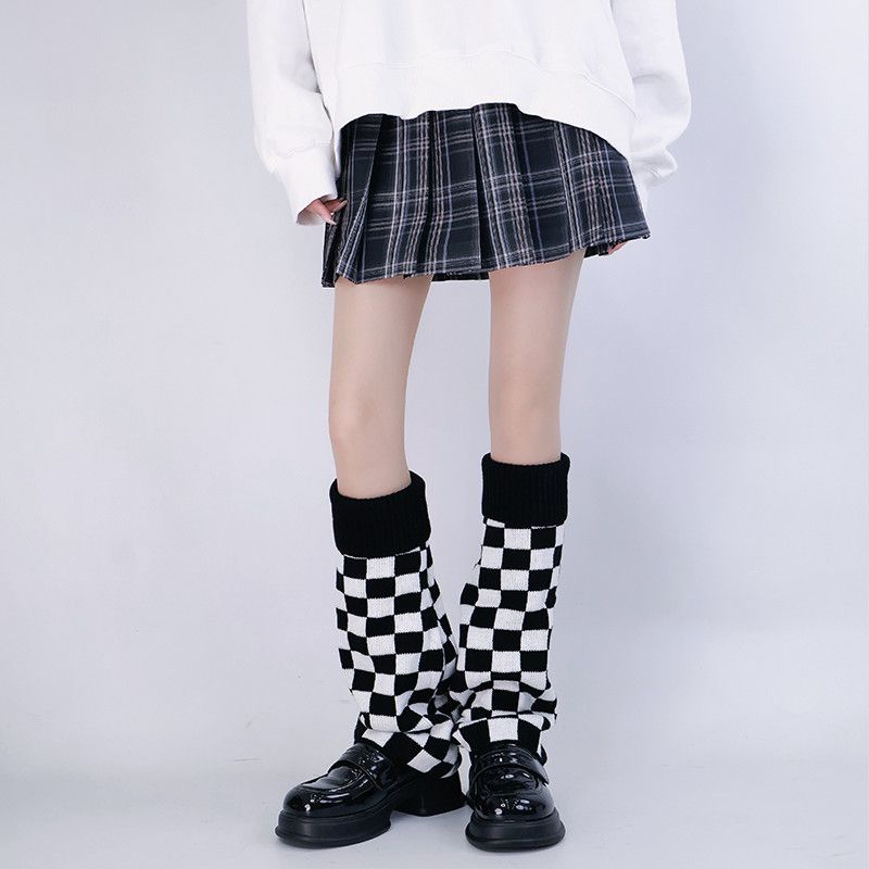 Black White Checkered Leg Warm - Boot Sock Slouchy 리뷰 및 가격