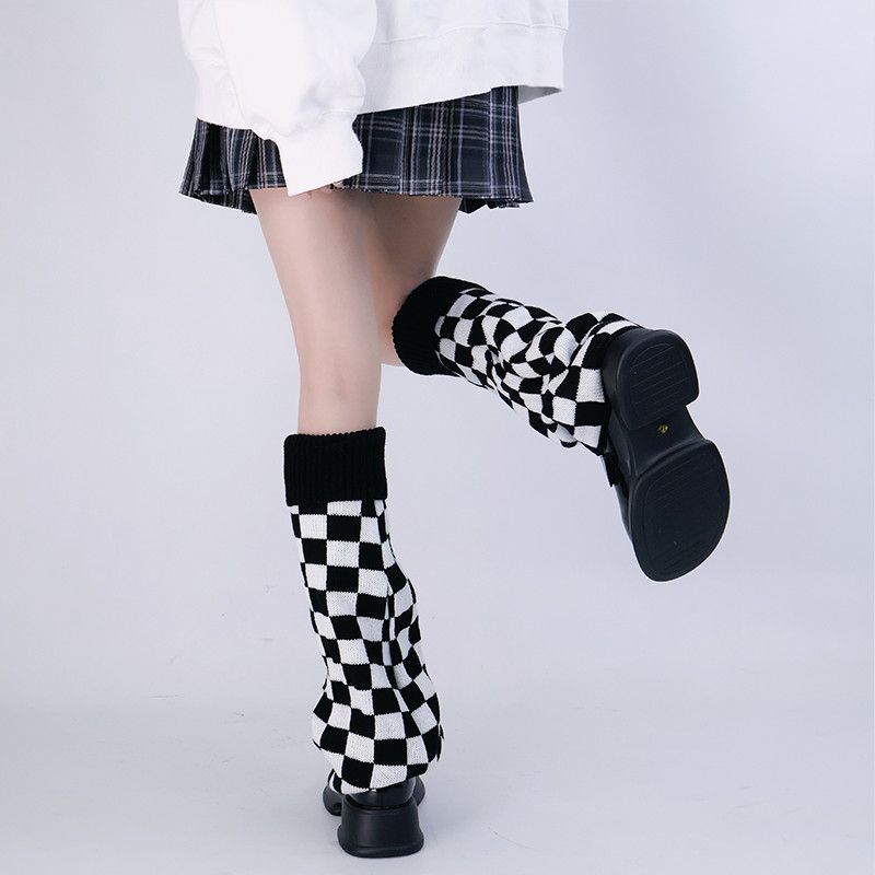 Black White Checkered Leg Warm - Boot Sock Slouchy 리뷰 및 가격